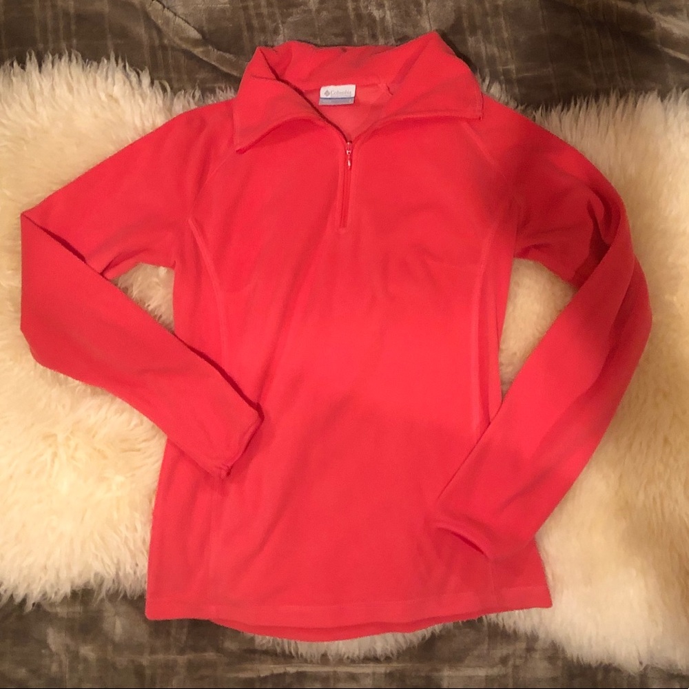 Columbia Pullover Fleece with 1/4 zip size small.